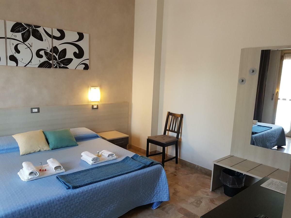 B&B Monte Монтесильвано Экстерьер фото